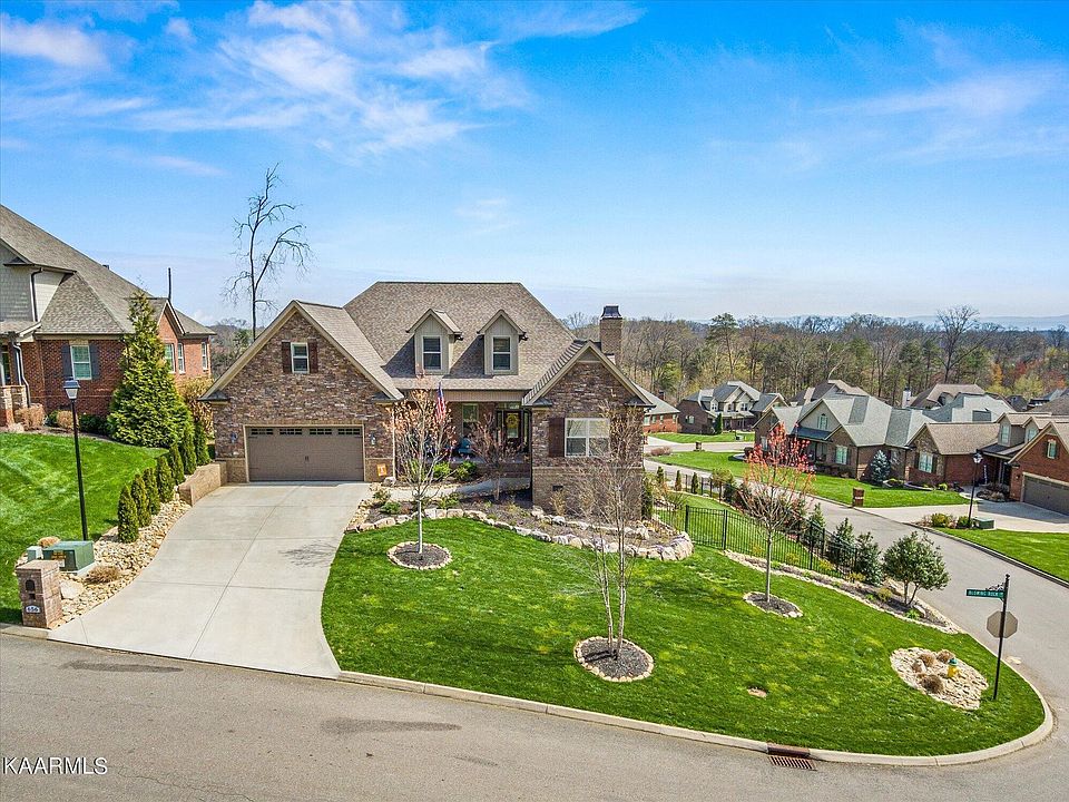 1st image of 656 Blowing Rock Ln