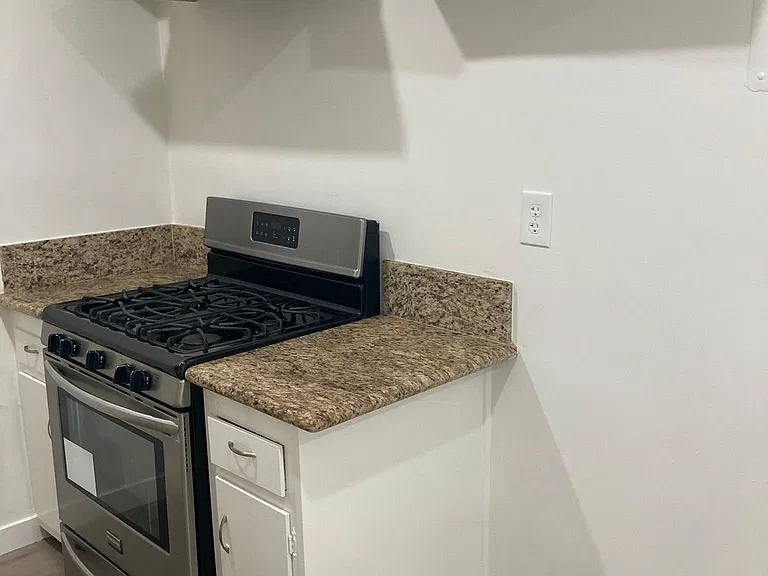 125 W Meda Ave #3 — Photo 8