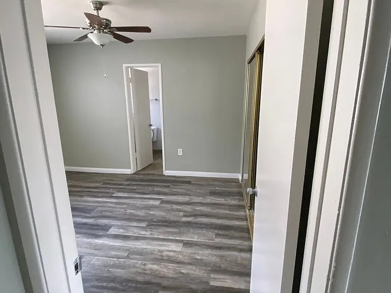 4140 Cleveland Ave — Photo 18
