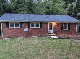432 Rockvale Dr, Piedmont, SC 29673