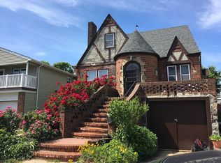 321 E Olive St #TOP, Long Beach, NY 11561