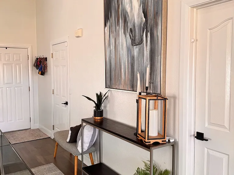 860 W Hampton Rd — Photo 16