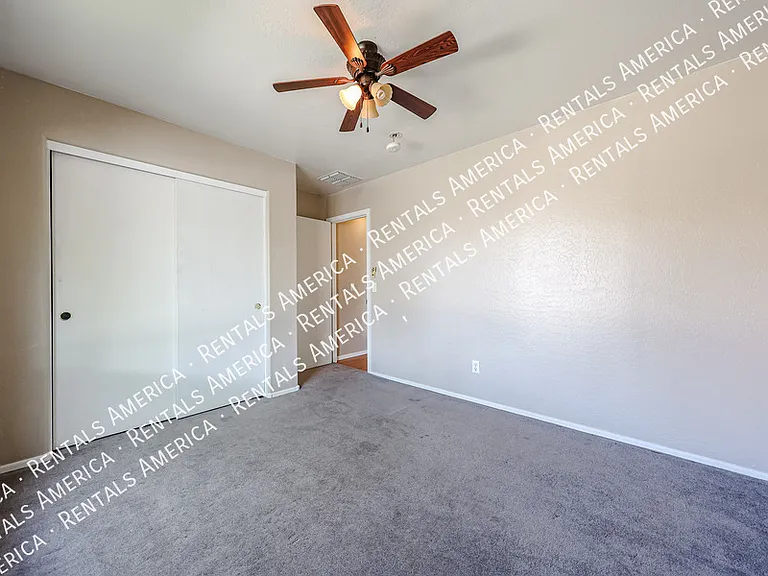 9714 W Heber Rd — Photo 30
