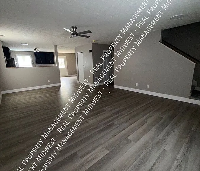 7515 Canal Highlands Blvd — Photo 2