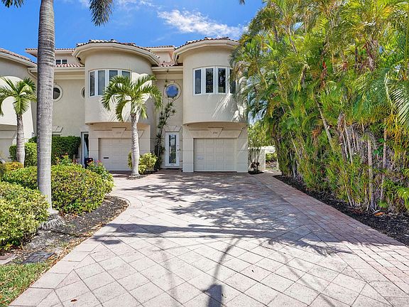 5th image of 2741 NE 15th Street #2741