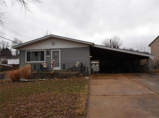 4216 Sweet Gum Dr, Saint Louis, MO 63125