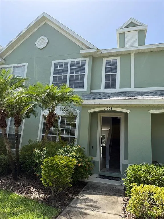 2 bed, 2.5 bath, 1236 sqft, $2,000 — Photo 1