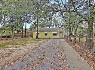 1910 Grayson St, North Charleston, SC 29405