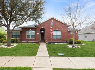 512 Azalea Dr, Glenn Heights, TX 75154