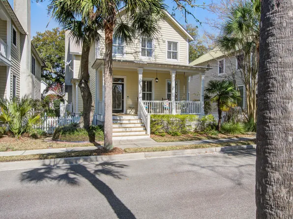 102 Barnaby St, Charleston, SC 29492