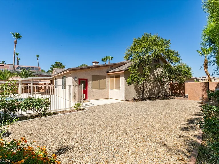 2255 Calistoga Ct — Photo 40