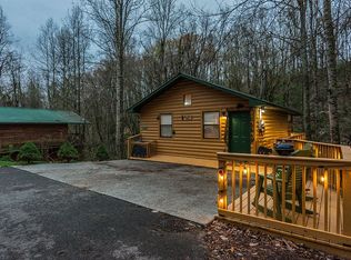 2036 Ridge Rd #6, Pigeon Forge, TN 37863