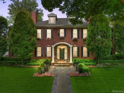 1095 Puritan Ave, Birmingham, MI, 48009