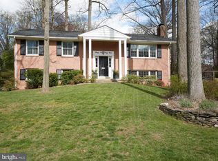 3449 Launcelot Way, Annandale, VA 22003