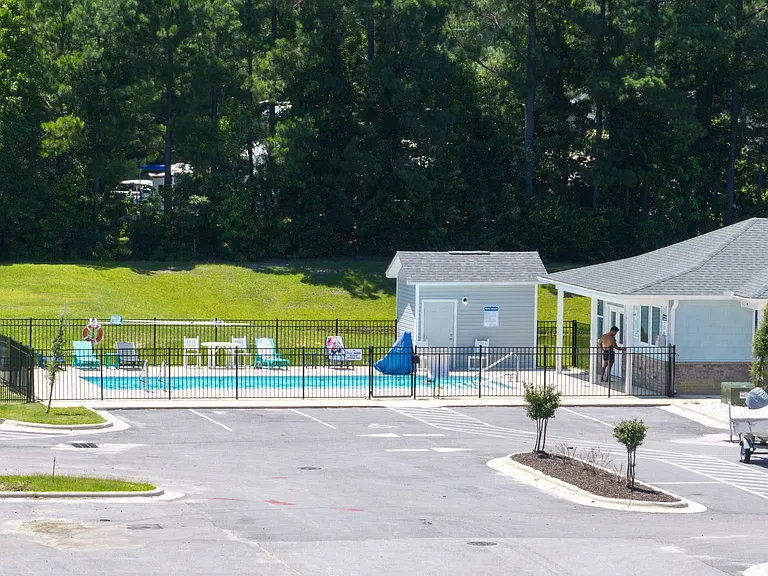 321 Starfish Ln — Photo 18