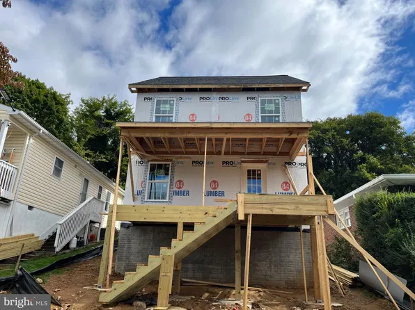 107 Haiti St, Warrenton, VA 20186
