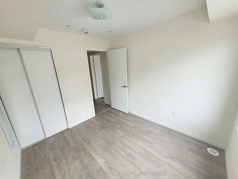 300 Alex Gardner Cir #47 — Photo 17