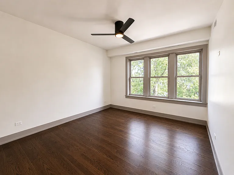 1902 W Pratt Blvd #1A — Photo 5