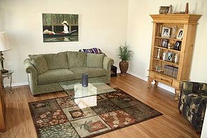 3rd image of 3860 Peartree Dr