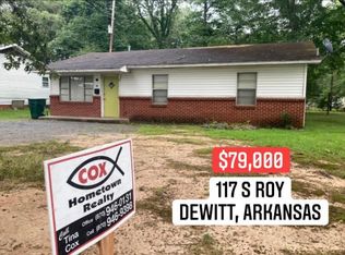 125 S Roy St, Dewitt, AR 72042