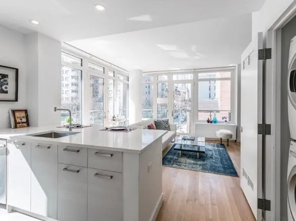 501 East 74th Street image 22 of 23