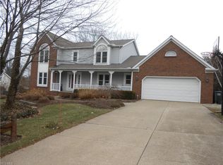 8131 Buckboard Ln, Mentor, OH 44060