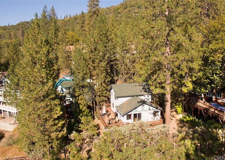 1st image of 37678 Shoreline Dr
