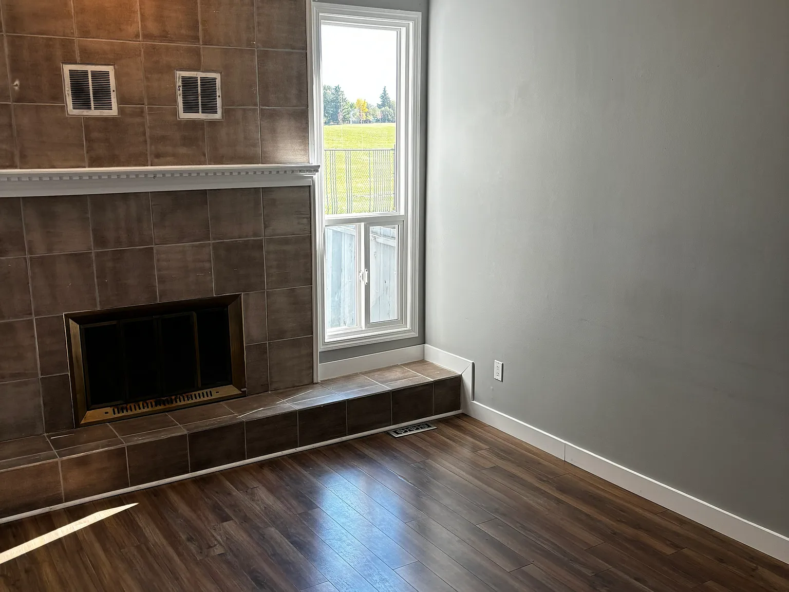 18 1415 62 Street NW — Photo 3
