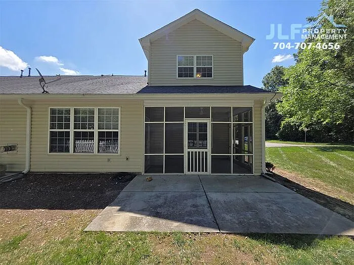 4730 Willow Glen Rd — Photo 23