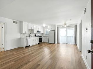 18530 Hatteras St UNIT 326, Tarzana, CA 91356