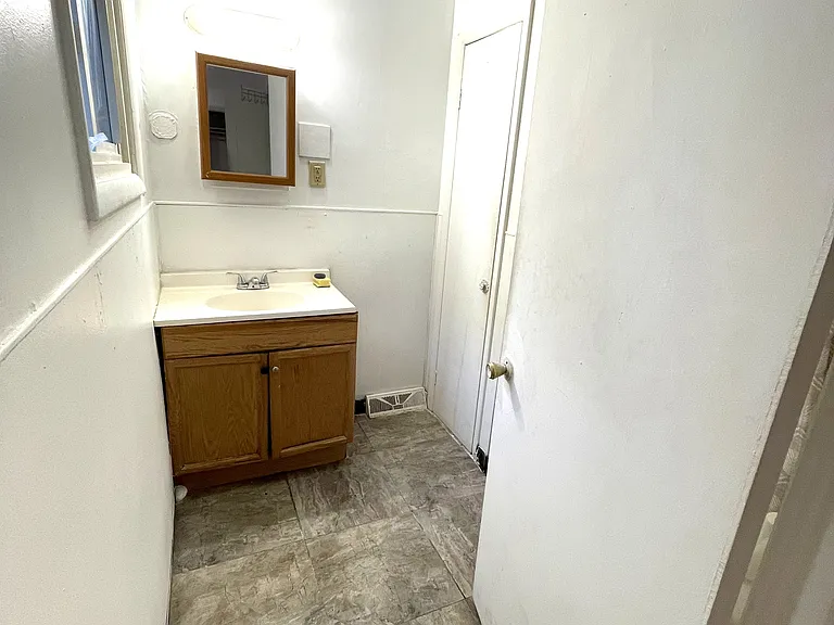 2603 East Ave #1 — Photo 7
