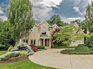 2276 Stones Throw, Westlake, OH