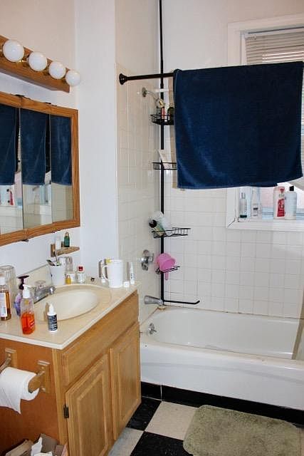 2nd image of 463 Park Dr APT 019