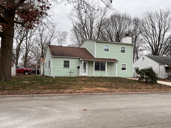 1408 Prairieview Dr, Rantoul, IL 61866