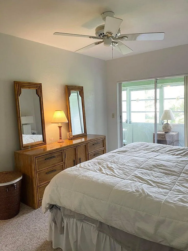 2 bed, 2.0 bath, 819 sqft, $1,375 — Photo 3