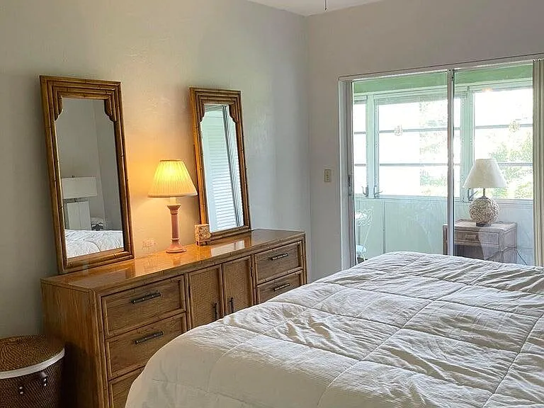 2840 Lake Osborne Dr #205 — Photo 3