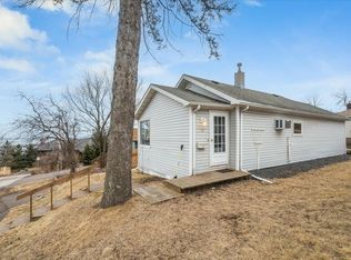 527 N 12th Ave W, Duluth, MN 55806