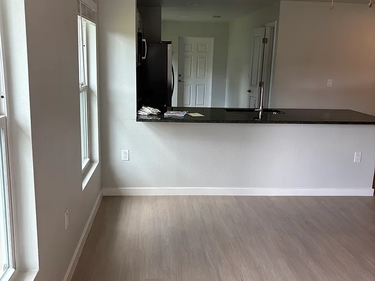 Sandcastle Pines Apartments — Photo 23