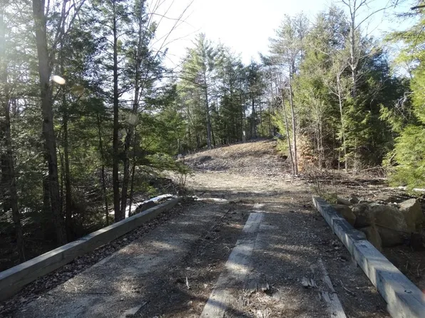 Templeton Turnpike, Fitzwilliam, NH 03447