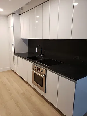 Rented by Metro Loft Management | media 11