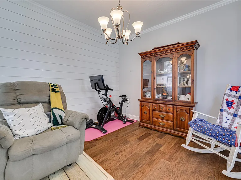 2217 Kendall Park Dr — Photo 22
