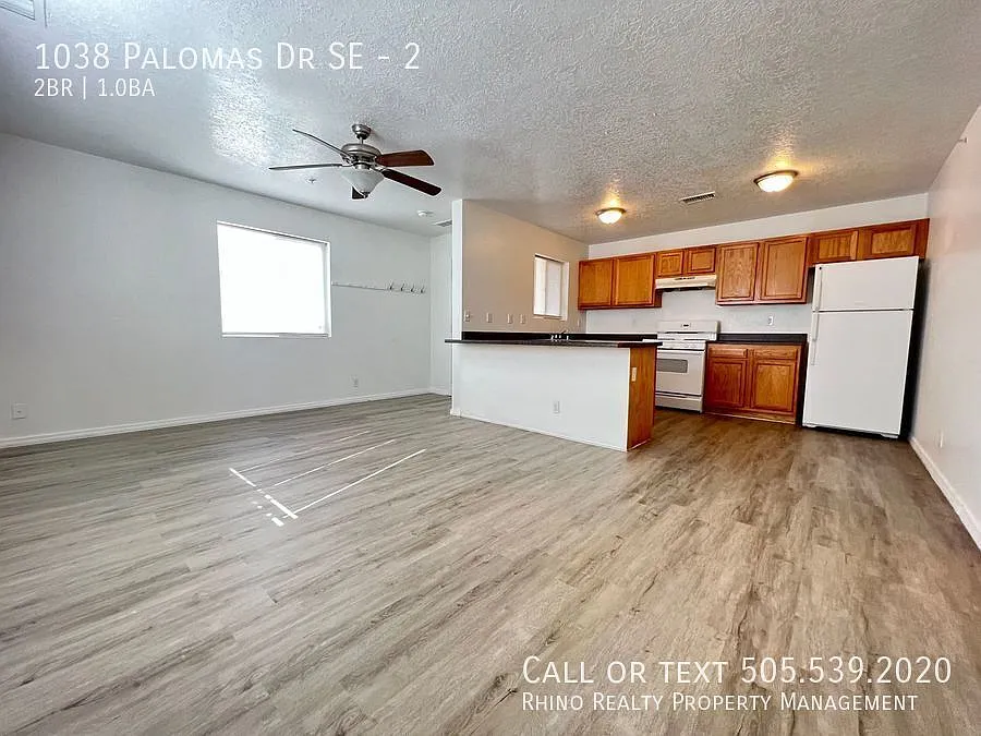 Lovely 2 Bedroom, 1 Bath In The SE! — Photo 3