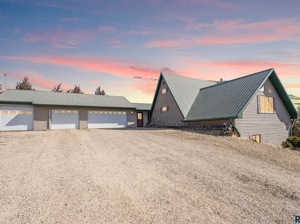 31780 476th Ave, Elk Point, SD 57025