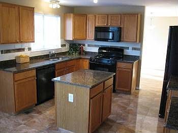4th image of 19873 E Stanford Dr