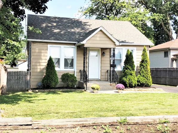 10022 W Medill Ave, Melrose Park, IL 60164