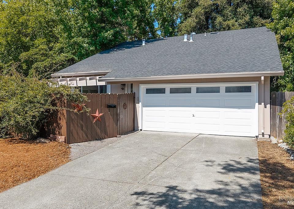 1st image of 5253 Callecita Court