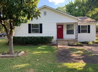 702 Morris Dr, Garland, TX