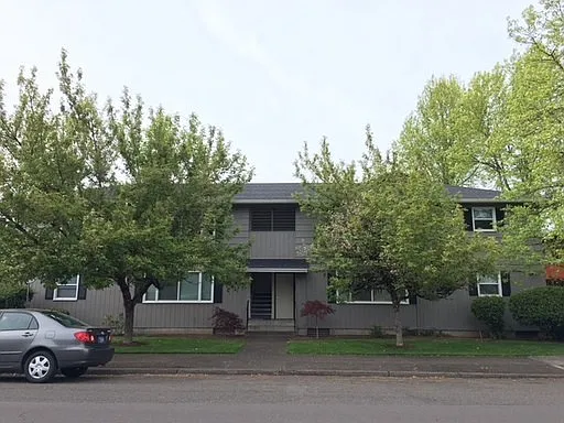 Beca Apartments — Photo 1
