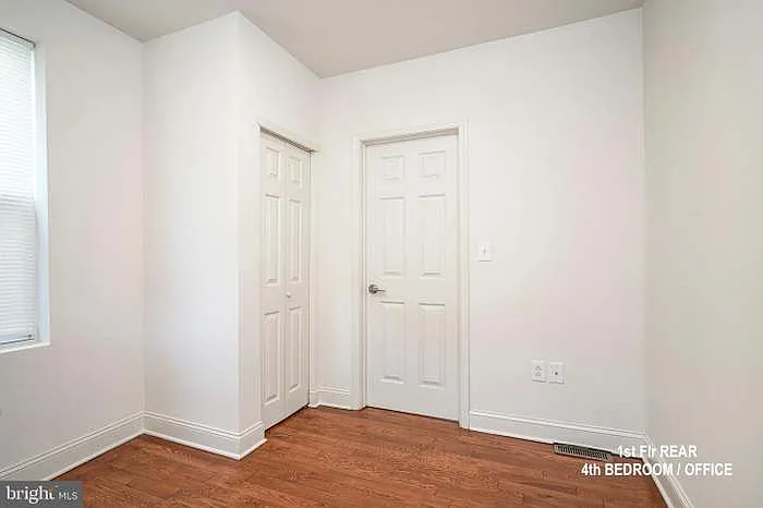 2010 S Croskey St — Photo 11