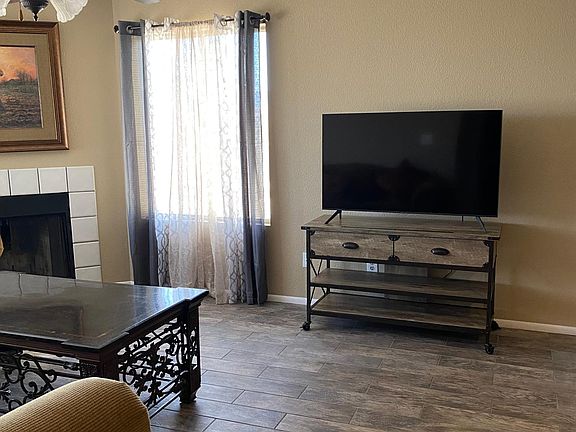 2nd image of 2040 Mesquite Ln APT 104